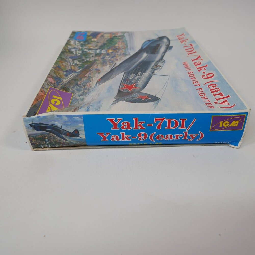Yak-7DI/Yak-9 Early 1:48 WWII Soviet Fighter Plastic Scale Model Kit By ICM NIB - Picture 4 of 8